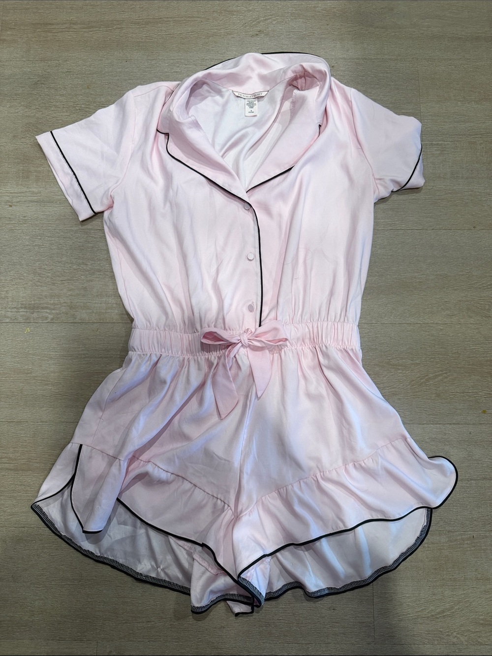 Victoria's Secret Pale Pink Short-Sleeve Romper with Black Piping- SO CUTE!!!